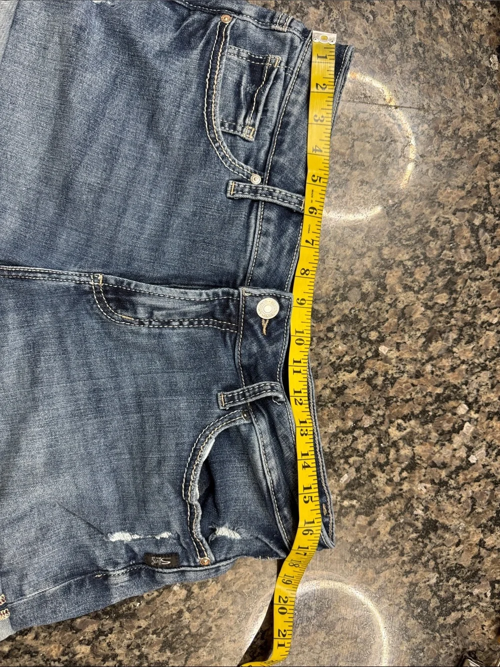 Silver Jeans Blue Denim Rolled-Hem Shorts EUC 31